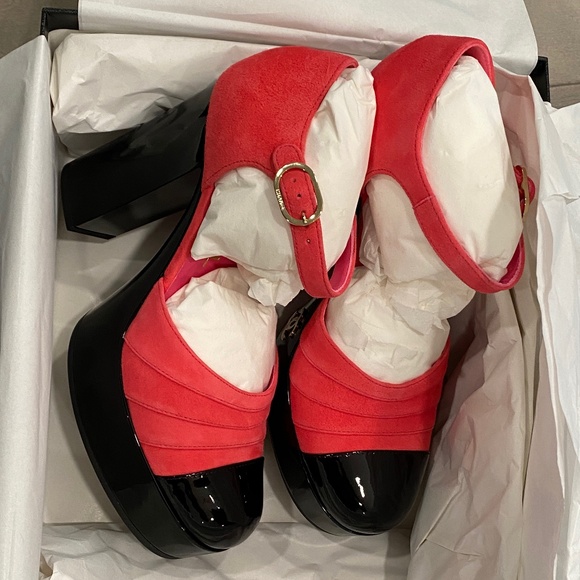 CHANEL Mary Janes Platform Heels, Dark Pink & Black - Retail $1300, NIB - Picture 10 of 13
